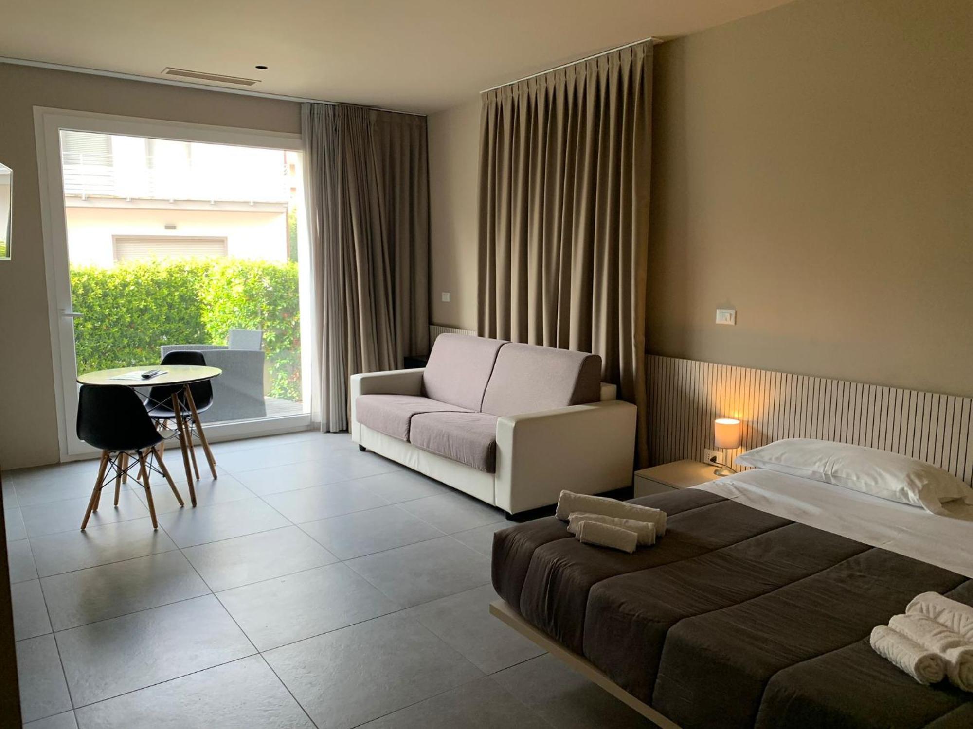 Amare Suite&Apartments Bellaria-Igea Marina Buitenkant foto